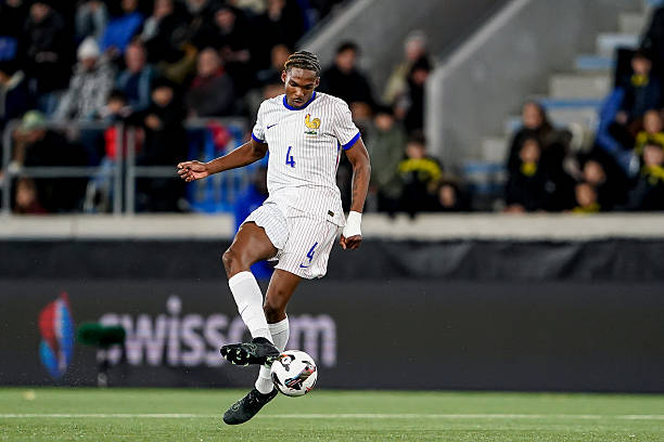 Man Utd nhắm Jeremy Jacquet: Bước đi chiến lược cho tương lai hàng thủ