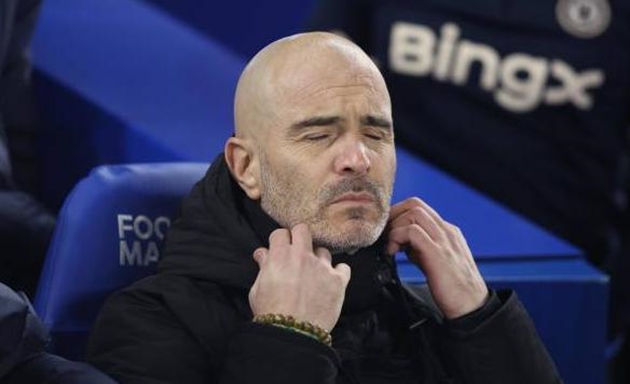 Chelsea bị loại tức tưởi, Enzo Maresca bức xúc với trọng tài