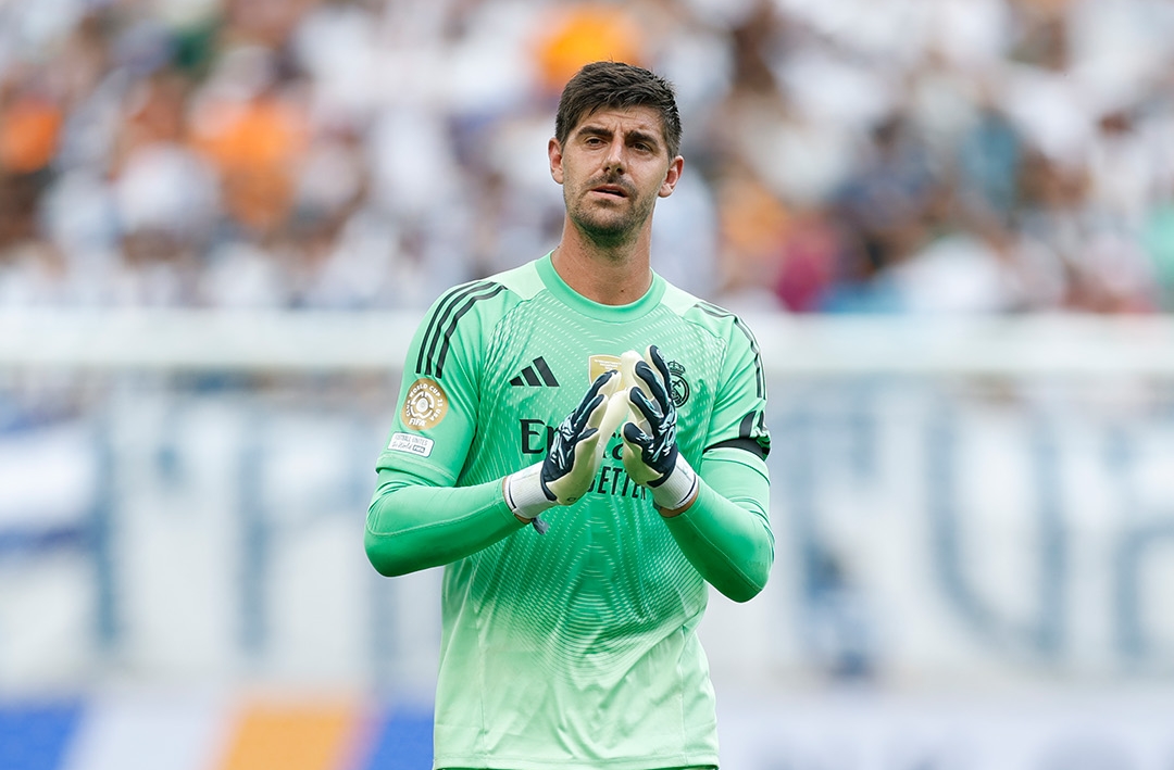 Real Madrid khẳng định niềm tin, giữ Courtois đến năm 2027