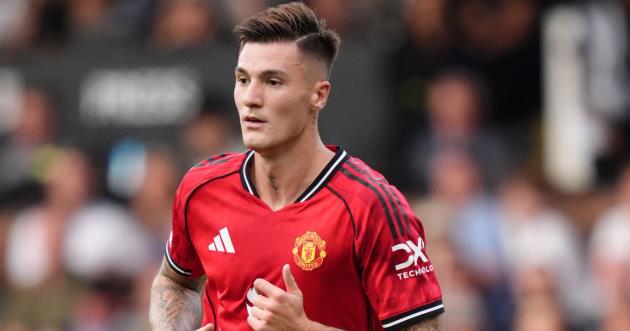 Bài học chuyển nhượng đắt giá của MU sau trận hòa Leeds