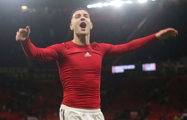 Diogo Dalot phớt lờ yêu cầu của Ten Hag