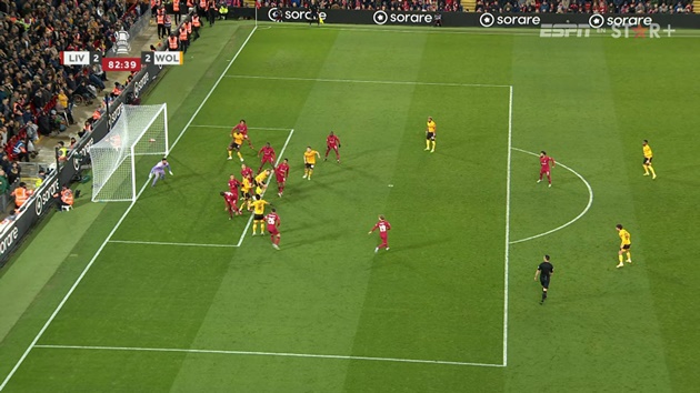 Đối thủ hụt bàn thắng, Klopp lên tiếng