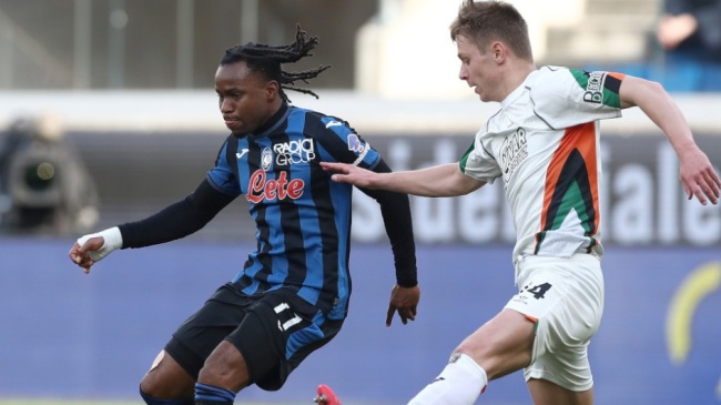 Lookman sẽ ‘mở đường’ cho Chiesa cập bến Atalanta?