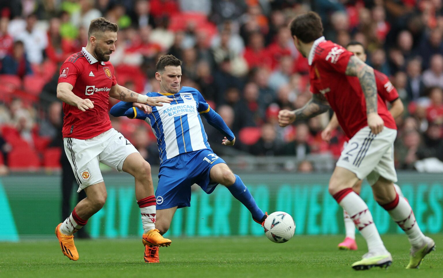 Người thắng kẻ thua sau trận Brighton 0-0 M.U (6-7 pen)