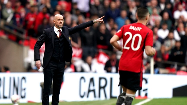 Ten Hag đổ lỗi cho chấn thương