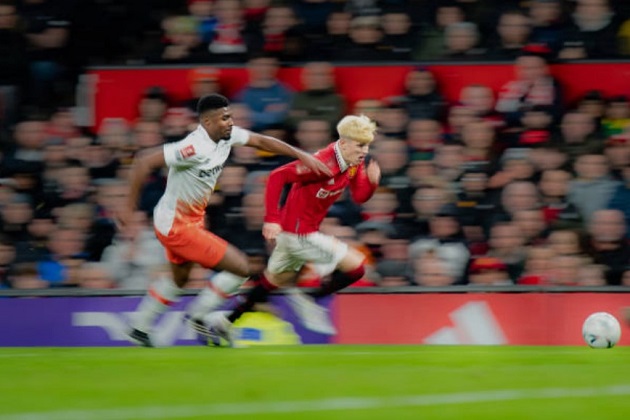 Ten Hag: “Khó ai bắt kịp được Garnacho”