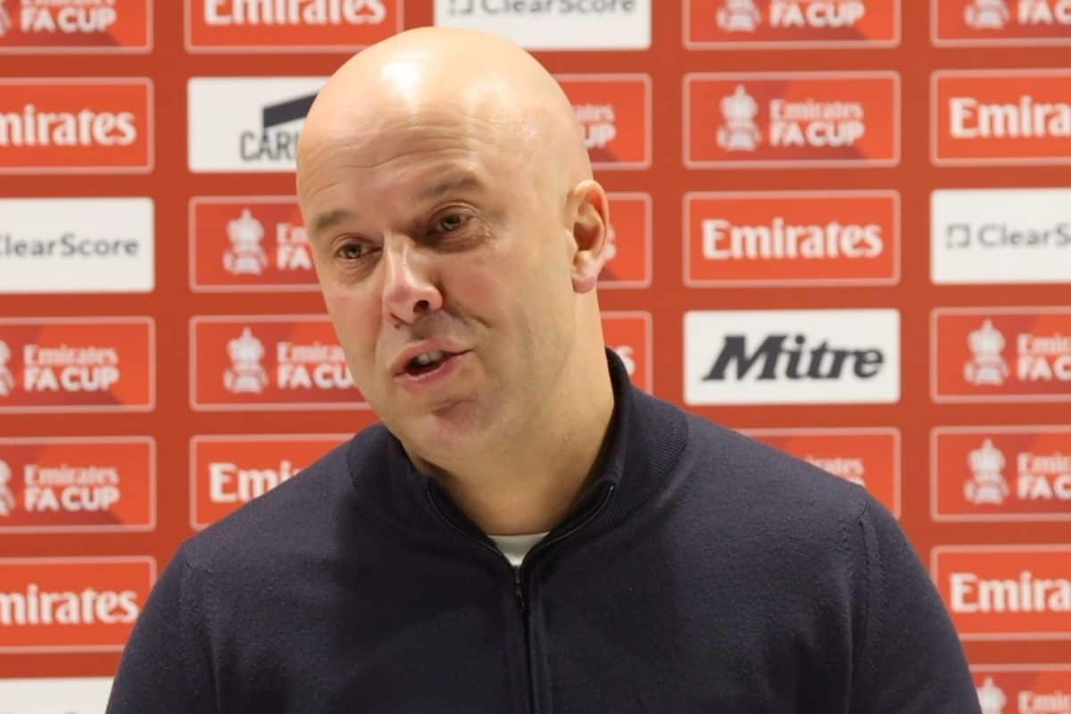 Slot tuyên bố trận Barnsley khác xa cú sốc Plymouth